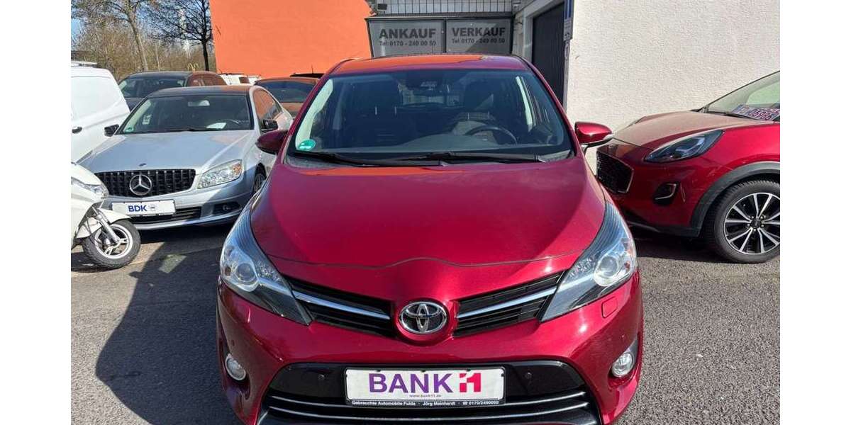 Toyota Verso 142.300 km 11.499 &euro; Fulda 36043