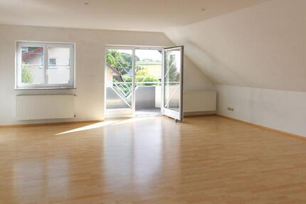 Wohnung Dipperz - 4 Zimmer, 120 m&sup2;, 1.200&euro; | Angebot:22637265