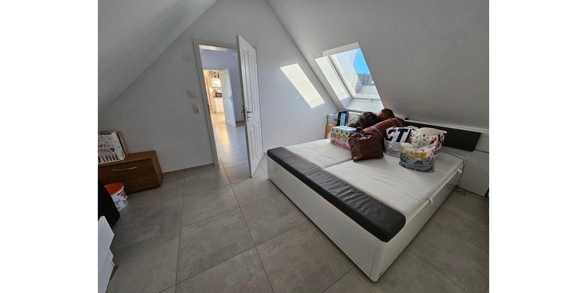 Etagenwohnung Schwalmtal - 6 Zimmer, 90 m&sup2;, 750&euro; | Angebot:26351968