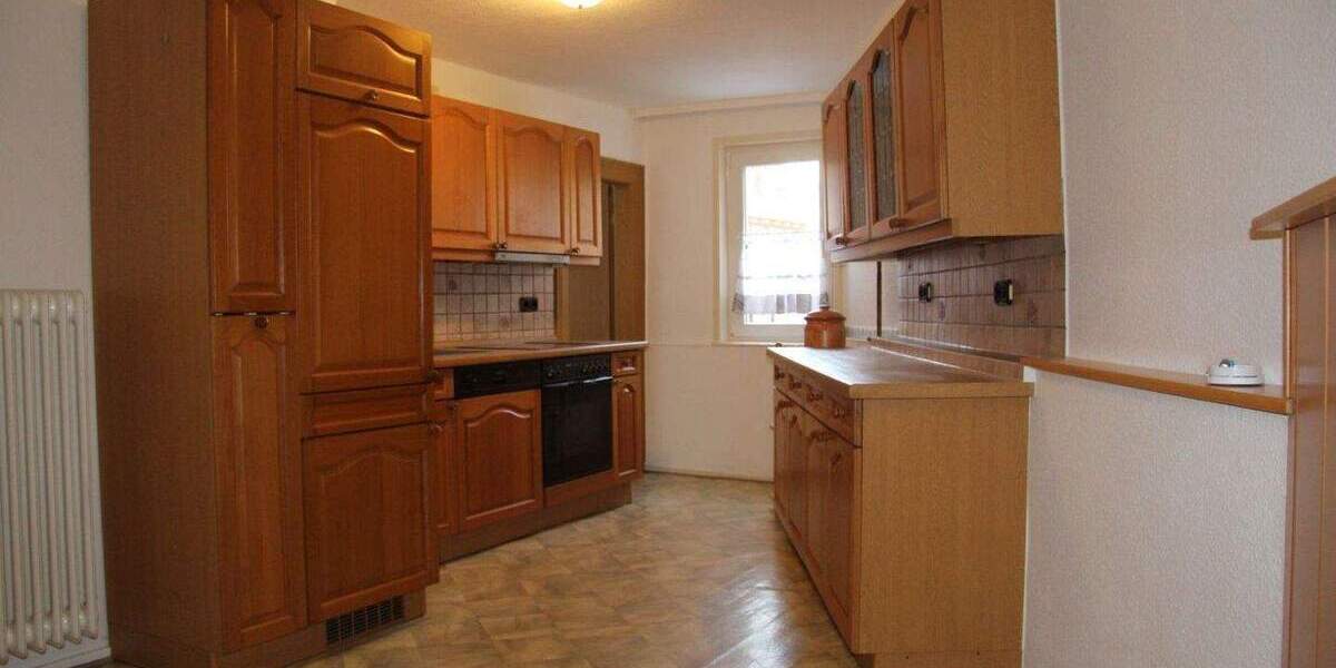 Mehrfamilienhaus, Wohnhaus Schlitz - 6 Zimmer, 115 m&sup2;, 125.000&euro; | Angebot:25731329