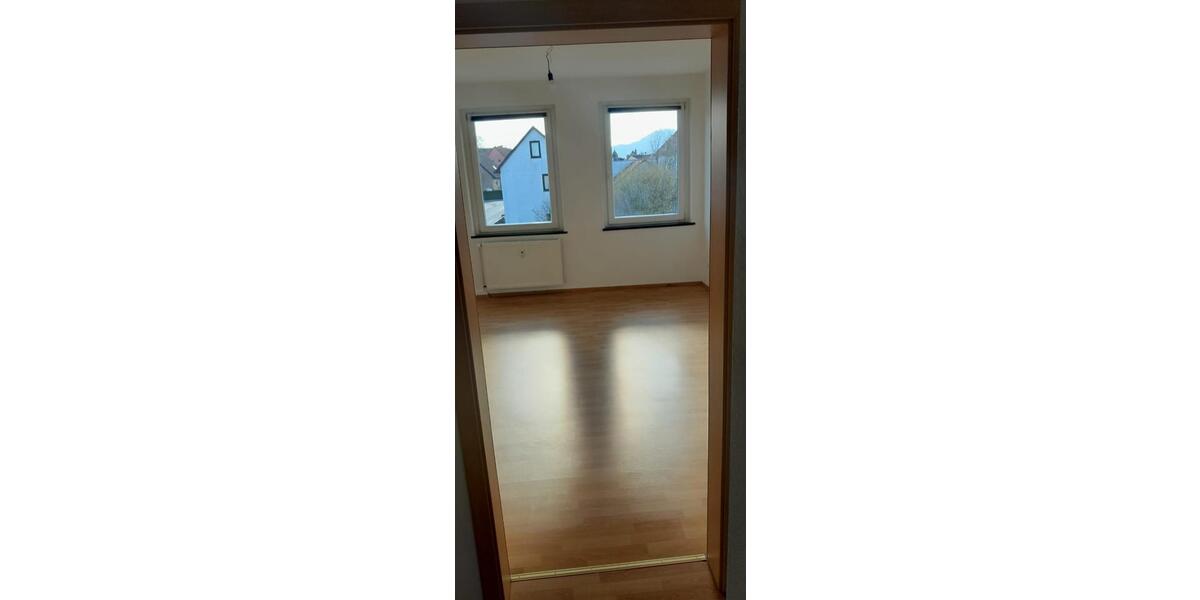 Etagenwohnung Geisa - 2 Zimmer, 85 m&sup2;, 690&euro; | Angebot:25792967