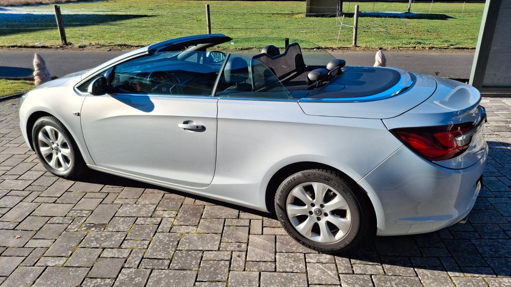 Opel Cascada 198.000 km 6.399 &euro; Eichenzell 36124