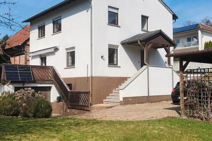 Haus Eiterfeld - 7 Zimmer, 140 m&sup2;, 215.000&euro; | Angebot:26725441