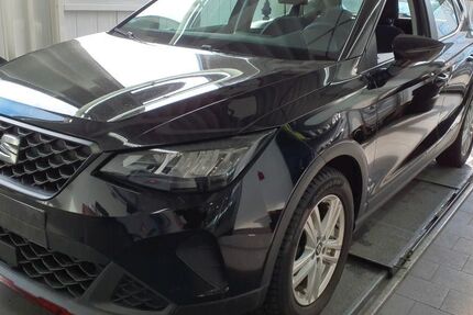 Seat Arona 91.772 km 13.900 &euro; Burghaun 36151