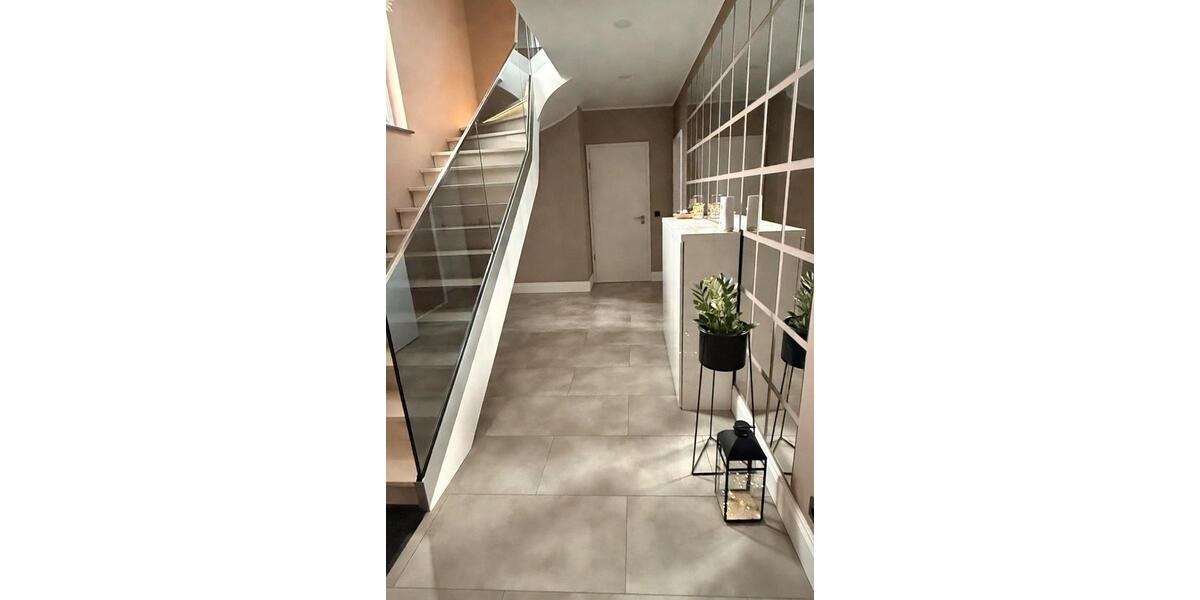 Einfamilienhaus Hünfeld - 4 Zimmer, 154 m&sup2;, 580.000&euro; | Angebot:25638941