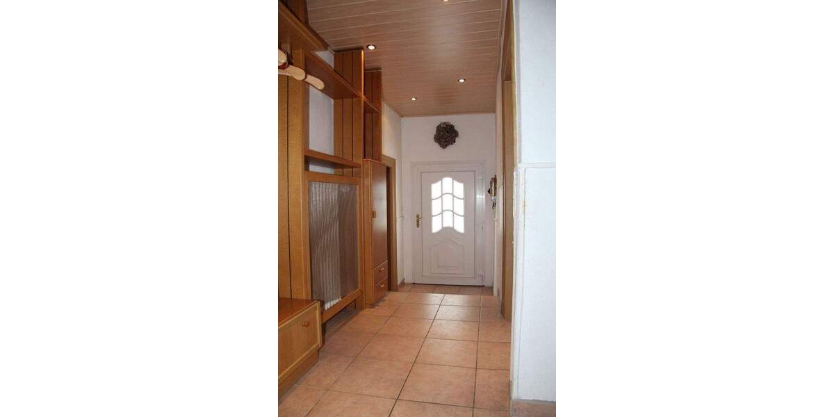 Mehrfamilienhaus, Wohnhaus Schlitz - 6 Zimmer, 115 m&sup2;, 125.000&euro; | Angebot:25731329