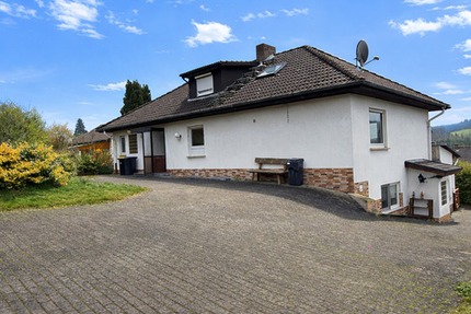 Haus Breitenbach am Herzberg Oberjossa - 9 Zimmer, 315 m&sup2;, 249.000&euro; | Angebot:25664657