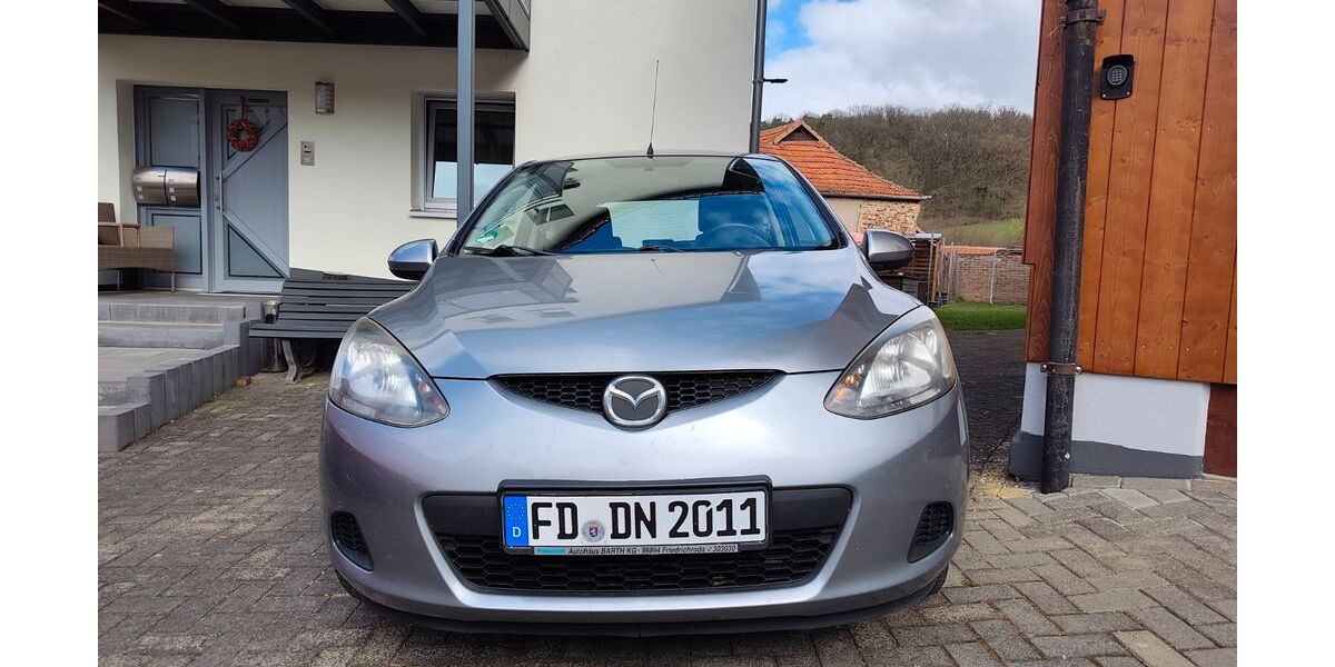 Mazda 2 184.000 km 2.350 &euro; Hünfeld 36088