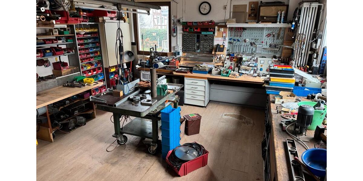 Einfamilienhaus Lauterbach (Hessen) - 10 Zimmer, 250 m&sup2;, 485.000&euro; | Angebot:25234107