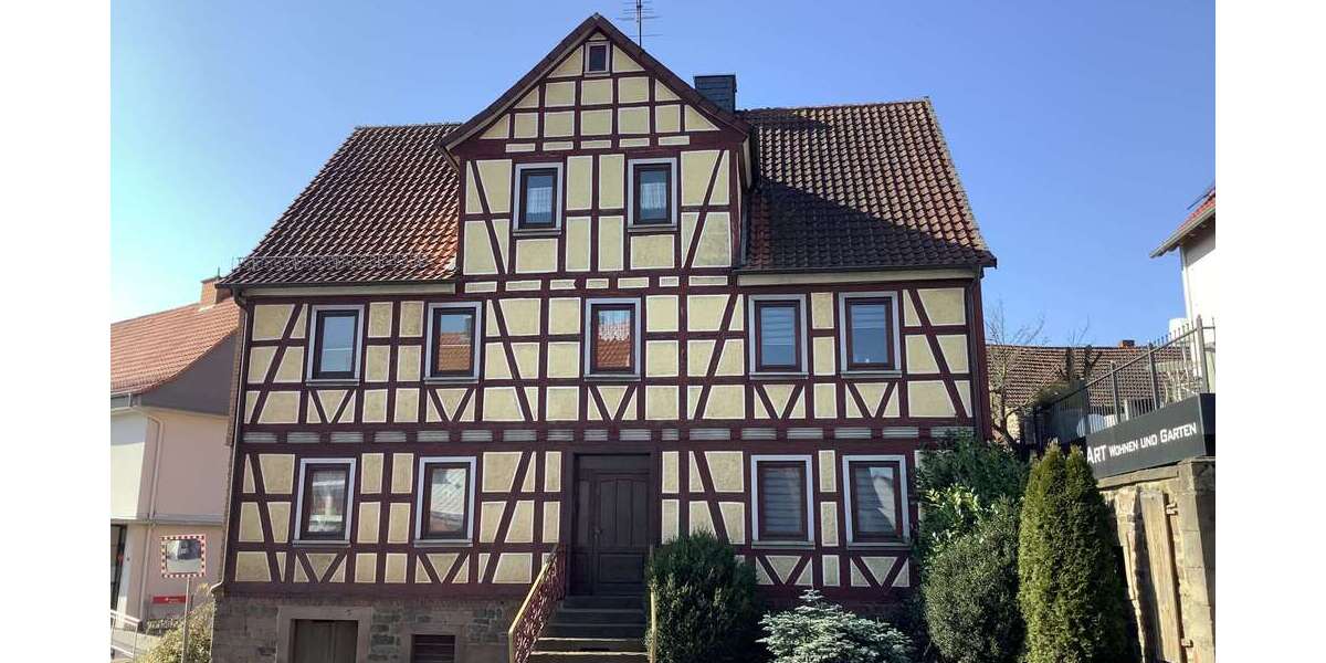 Haus zum Kaufen in Herbstein 169.500 € 230 m² - Einfamilienhaus Herbstein | Angebot:24714478