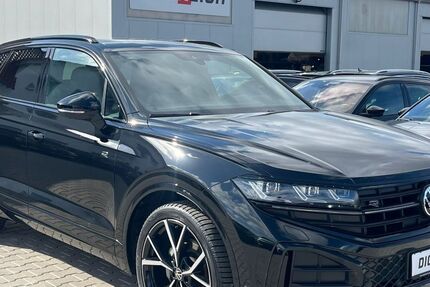 VW Touareg 25.283 km 75.950 &euro; Burghaun 36151