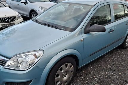 Opel Astra 120.000 km 2.499 &euro; Eichenzell 36124
