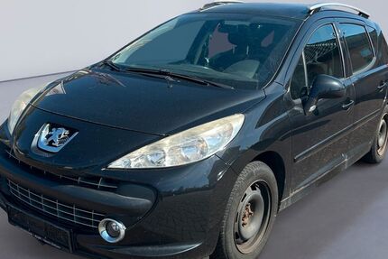 Peugeot 207 200.740 km 2.600 &euro; Lauterbach 36341