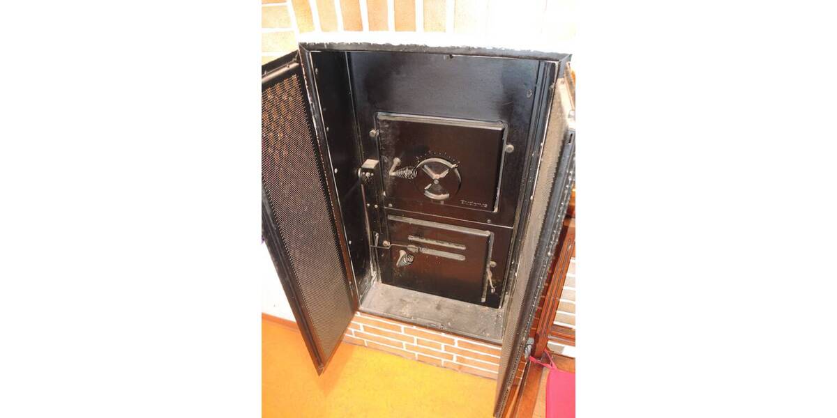 Einfamilienhaus Riedenberg - 8 Zimmer, 185 m&sup2;, 175.000&euro; | Angebot:25837168