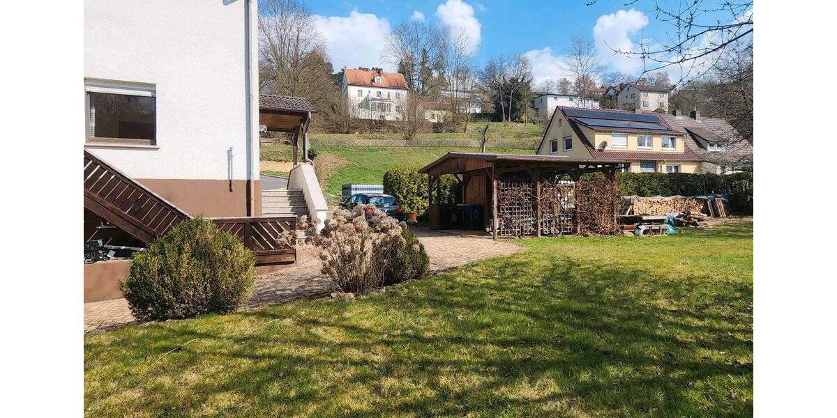 Einfamilienhaus Eiterfeld - 7 Zimmer, 140 m&sup2;, 215.000&euro; | Angebot:25870044
