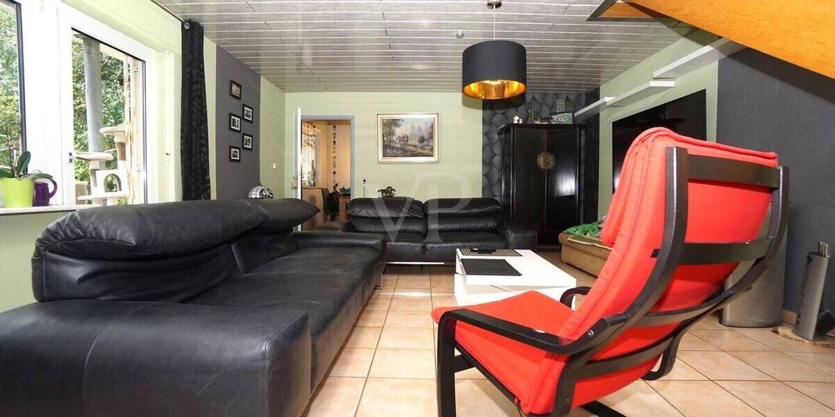 Mehrfamilienhaus, Wohnhaus Petersberg - 6 Zimmer, 180 m&sup2;, 490.000&euro; | Angebot:25731697