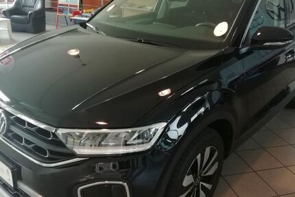 VW T-Roc 41.700 km 22.890 &euro; Hilders 36115