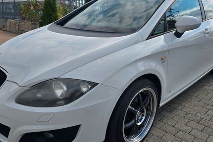 Seat Leon 180.000 km 4.699 &euro; Fulda 36041