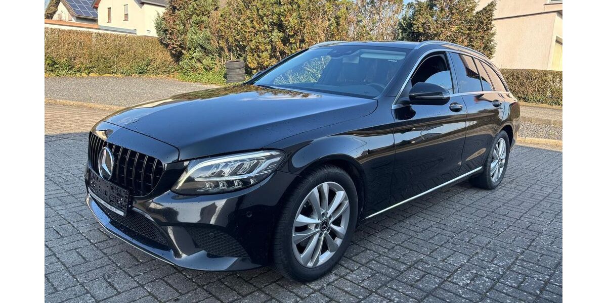 Mercedes-Benz C 220 146.000 km 19.490 &euro; Künzell - Fulda 36093