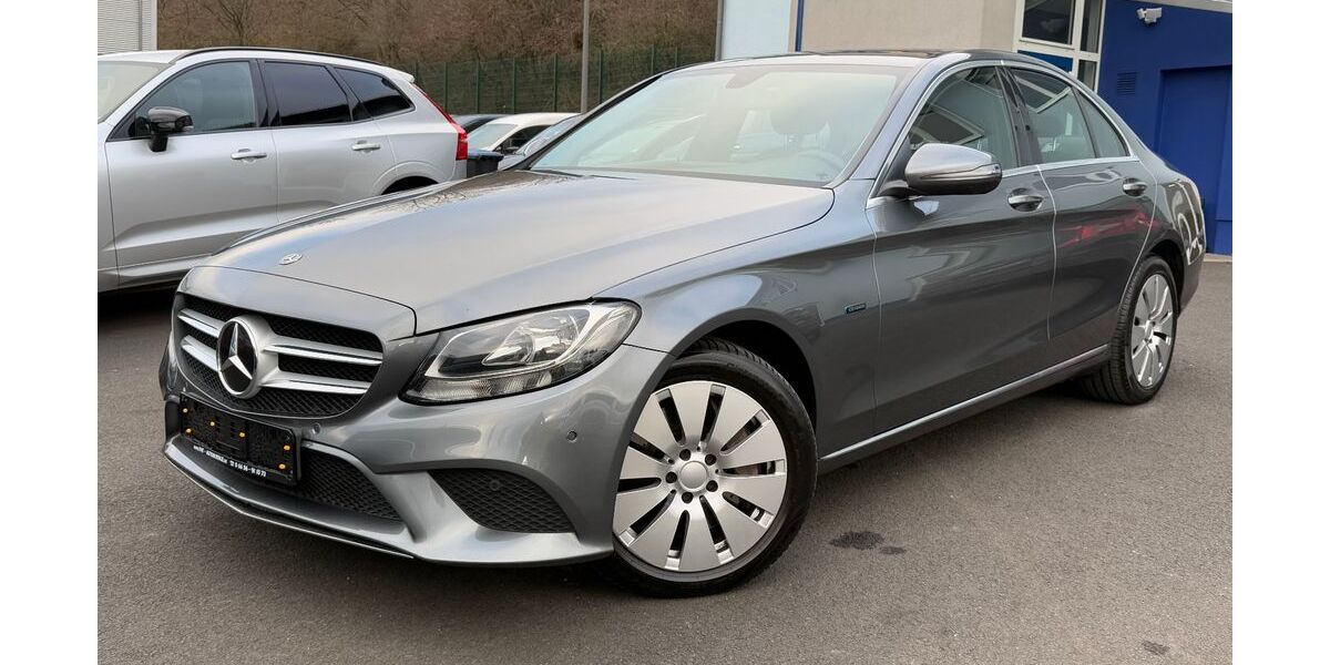 Mercedes-Benz C 300 249.825 km 17.900 &euro; Gersfeld 36129