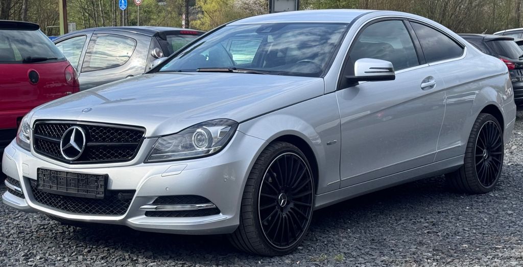 Mercedes-Benz C 220 227.000 km 8.900 &euro; Hünfeld 36088