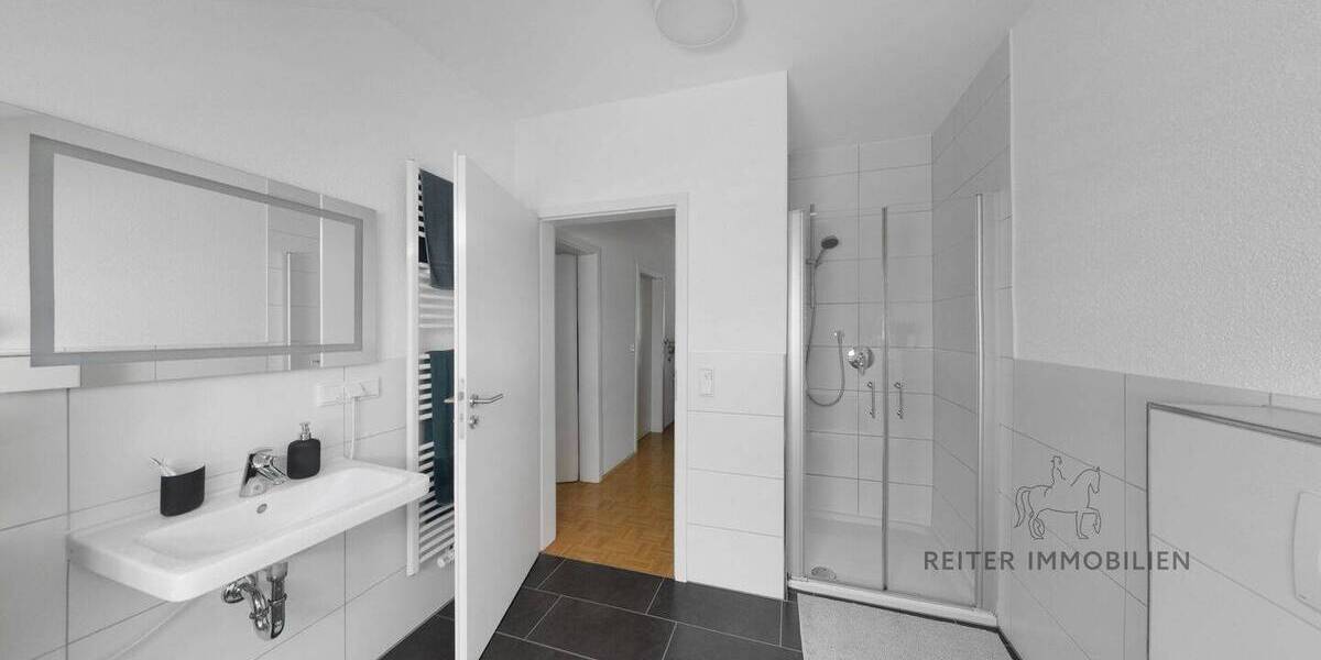 Etagenwohnung Petersberg - 3 Zimmer, 85 m&sup2;, 325.000&euro; | Angebot:26744511