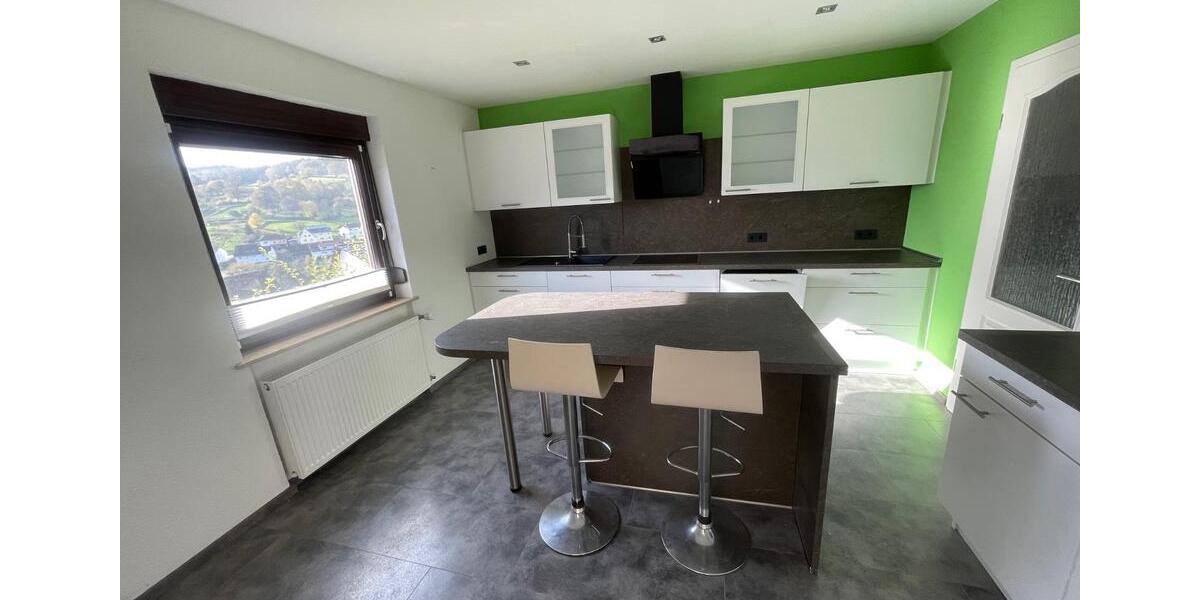 Einfamilienhaus Sinntal - 12 Zimmer, 213 m&sup2;, 248.000&euro; | Angebot:22648653