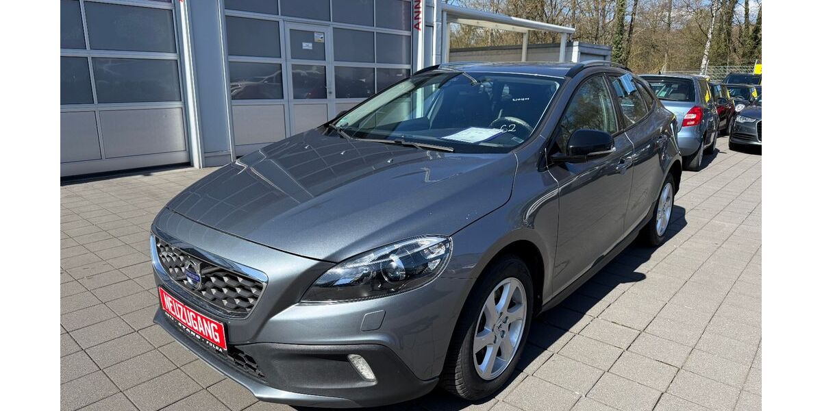 Volvo V40 130.751 km 12.950 &euro; Fulda 36043