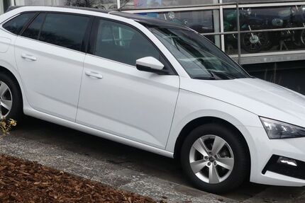 Skoda Scala 5.504 km 24.900 &euro; Buttlar 36419