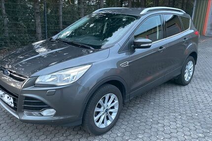 Ford Kuga 99.900 km 9.900 &euro; Kalbach 36148