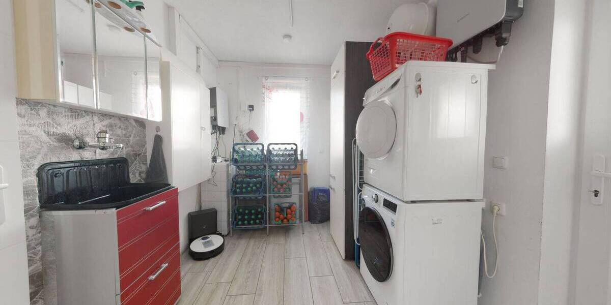 Einfamilienhaus Niederaula - 3 Zimmer, 130 m&sup2;, 369.000&euro; | Angebot:25983127