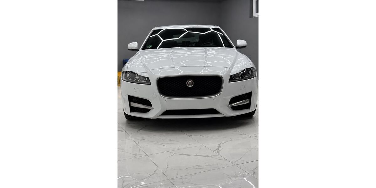 Jaguar XF 153.000 km 11.000 &euro; Fulda 36037