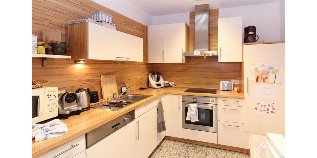 Etagenwohnung Fulda - 3 Zimmer, 90 m&sup2;, 870&euro; | Angebot:19860617