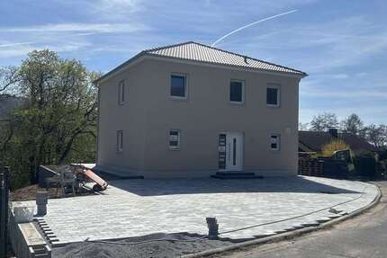 Haus Schlüchtern - 6 Zimmer, 158 m&sup2;, 429.000&euro; | Angebot:25334642