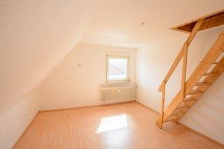 Dachgeschoßwohnung Schlüchtern - 2 Zimmer, 74 m&sup2;, 550&euro; | Angebot:25919007