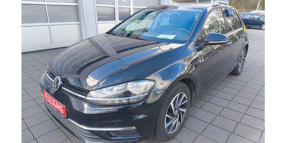 VW Golf 103.442 km 14.890 &euro; Fulda 36043