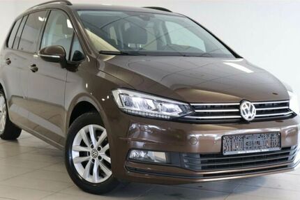 VW Touran 199.500 km 10.999 &euro; Fulda 36043