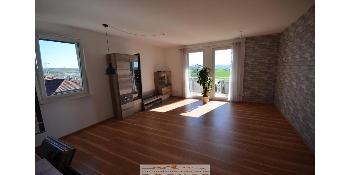 Etagenwohnung Neuhof - 2 Zimmer, 61 m&sup2;, 600&euro; | Angebot:26087082