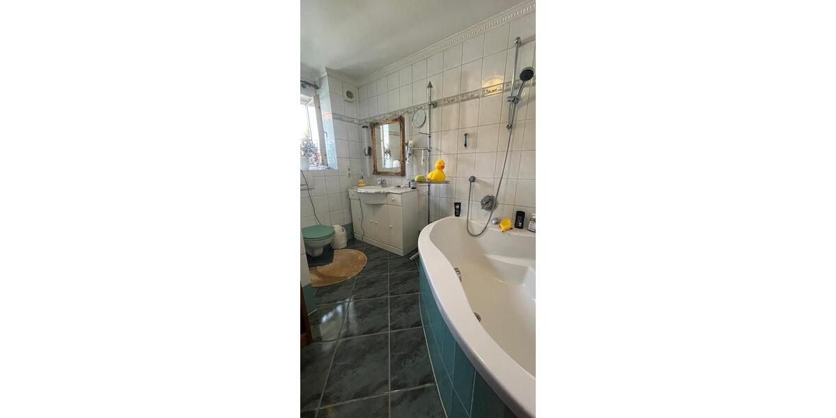 Einfamilienhaus Geisa - 9 Zimmer, 138 m&sup2;, 159.000&euro; | Angebot:26120433