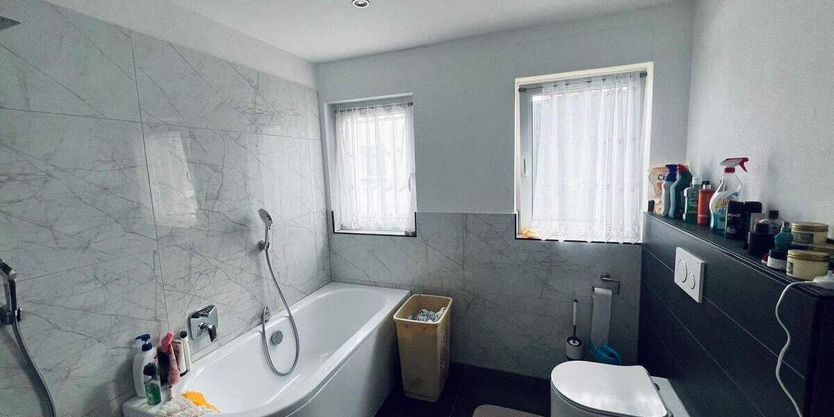 Mehrfamilienhaus, Wohnhaus Kalbach Uttrichshausen - 5 Zimmer, 305 m&sup2;, 499.000&euro; | Angebot:25732483