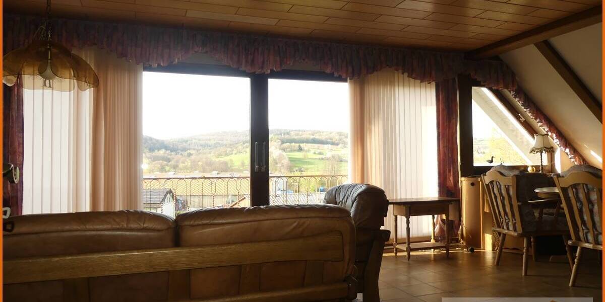 Mehrfamilienhaus, Wohnhaus Sinntal / Oberzell Oberzell - 8 Zimmer, 212 m&sup2;, 275.000&euro; | Angebot:26392538