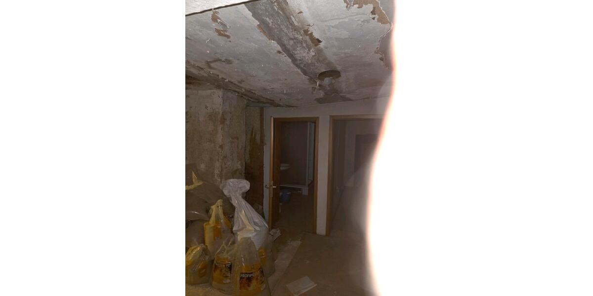 Einfamilienhaus Niederaula - 2 Zimmer, 150 m&sup2;, 69.000&euro; | Angebot:26321971