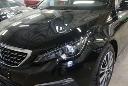 Peugeot 308 172.714 km 9.800 &euro; Gersfeld 36129
