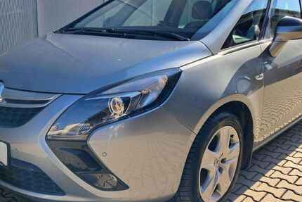 Opel Zafira 91.850 km 8.990 &euro; Schlüchtern 36381