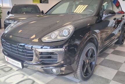 Porsche Cayenne 164.000 km 30.950 &euro; Künzell 36093