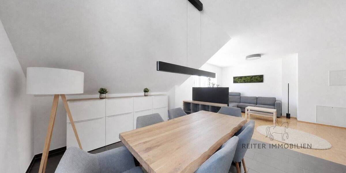 Etagenwohnung Petersberg - 3 Zimmer, 85 m&sup2;, 325.000&euro; | Angebot:26744511