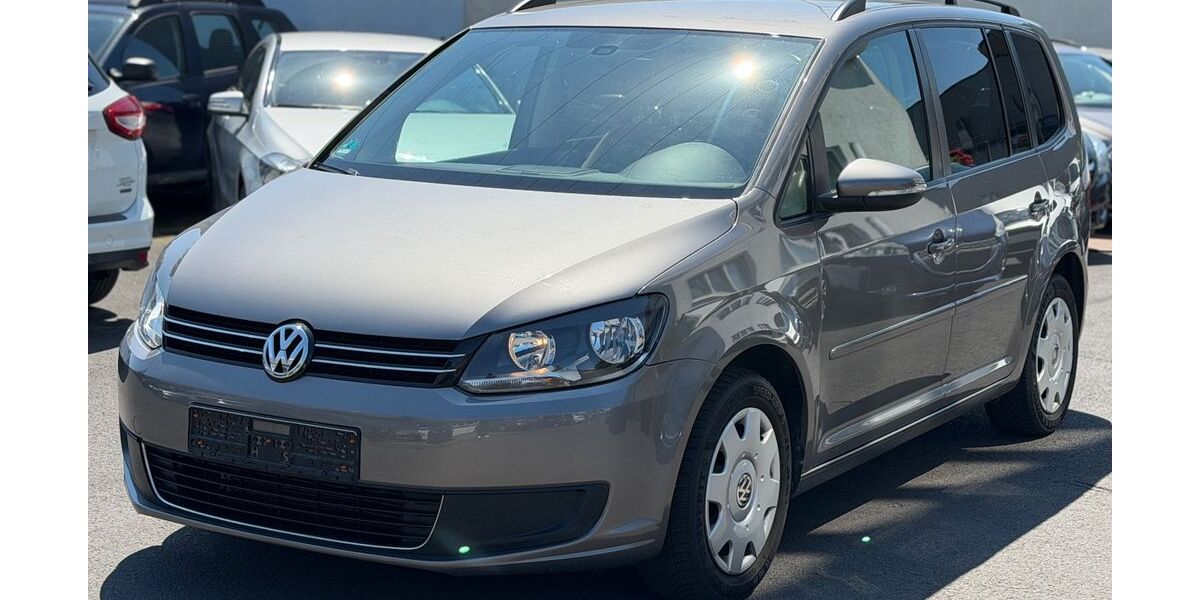 VW Touran 143.000 km 6.900 &euro; Fulda 36100