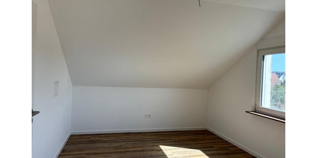 Etagenwohnung Eichenzell - 4 Zimmer, 75 m&sup2;, 1.000&euro; | Angebot:26050749