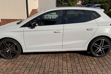 Seat Ibiza 109.000 km 12.900 &euro; Schlüchtern 36381