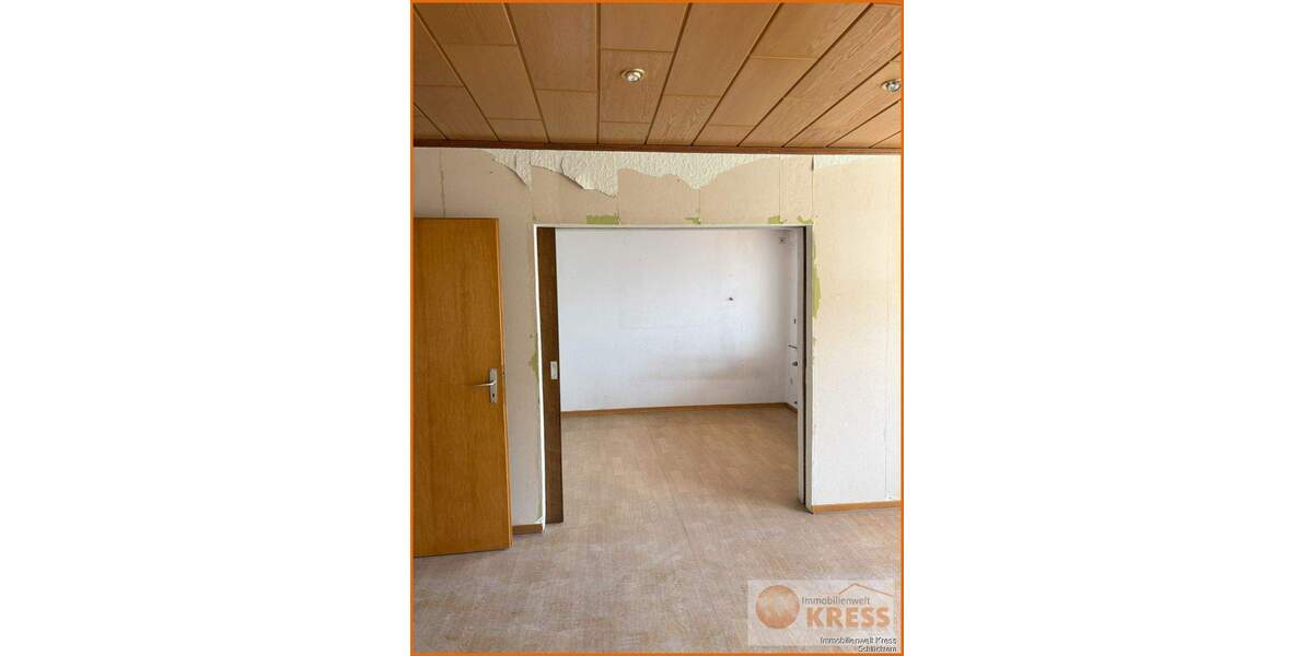 Einfamilienhaus Neuhof - 7 Zimmer, 132 m&sup2;, 290.000&euro; | Angebot:25704511